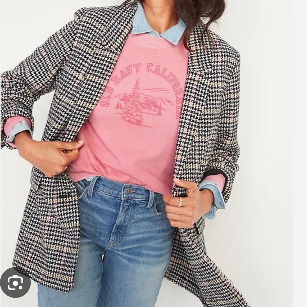 Women’s Chanel-like plaid blazer